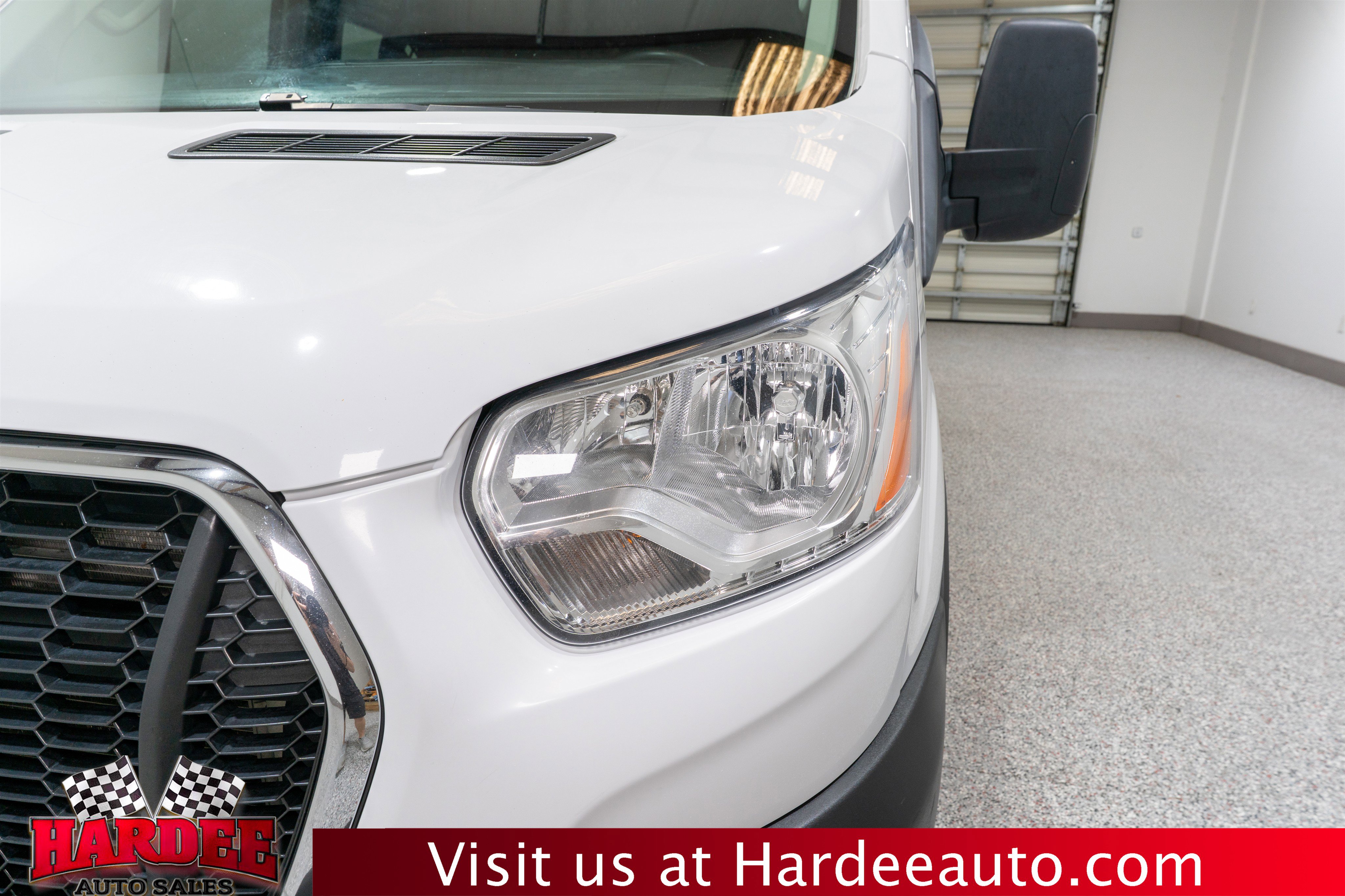 Used 2022 Ford Transit 250 Low Roof w/ Exterior Upgrade Package image 8