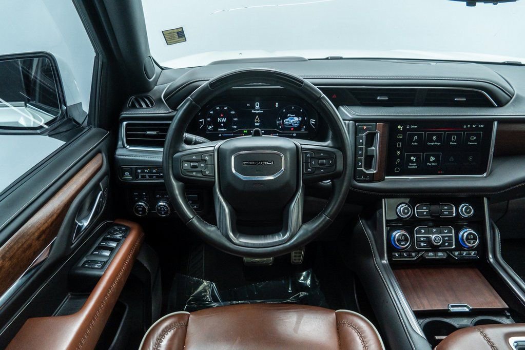 Used 2024 GMC Yukon XL Denali Ultimate image 13