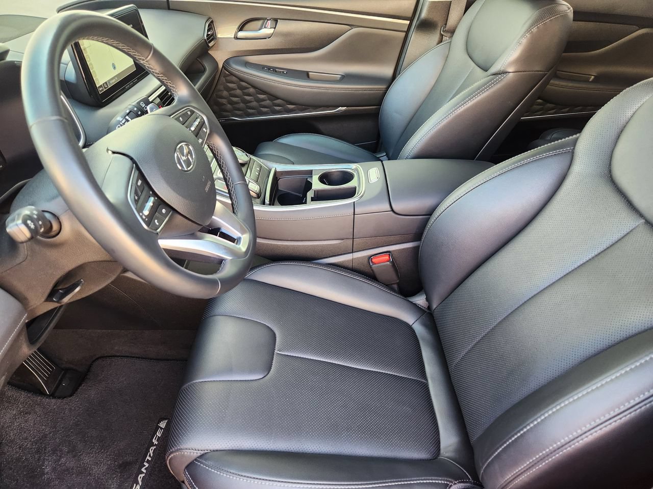 Used 2023 Hyundai Santa Fe SEL w/ Premium Package AWD/4WD image 10
