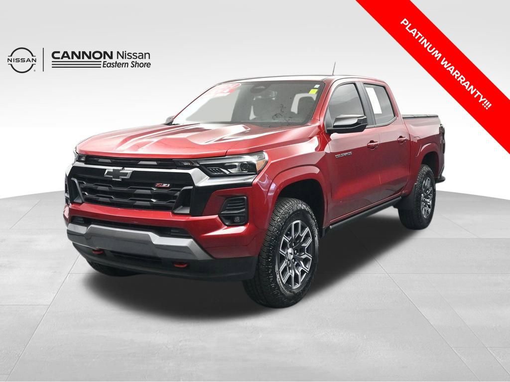 Used 2024 Chevrolet Colorado Z71 w/ Z71 Convenience Package 2