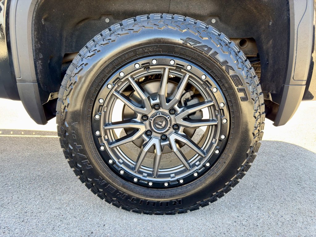 Used 2021 GMC Sierra 1500 AT4 w/ AT4 Premium Package image 32