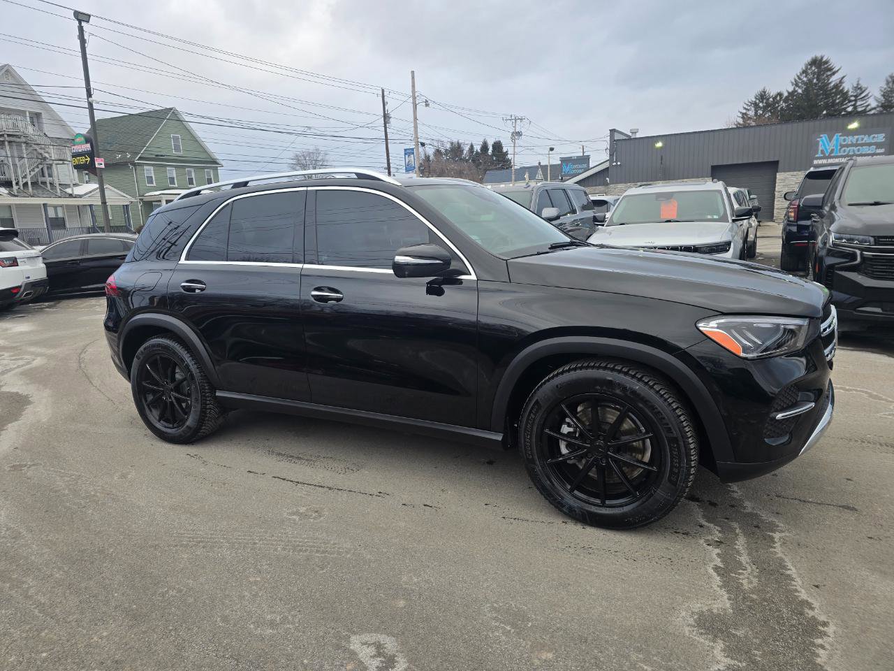 Used 2025 Mercedes-Benz GLE 350 4MATIC image 6