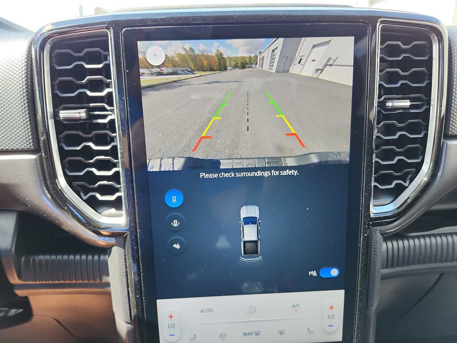 New 2025 Ford Ranger XLT w/ Equipment Group 301A High image 14