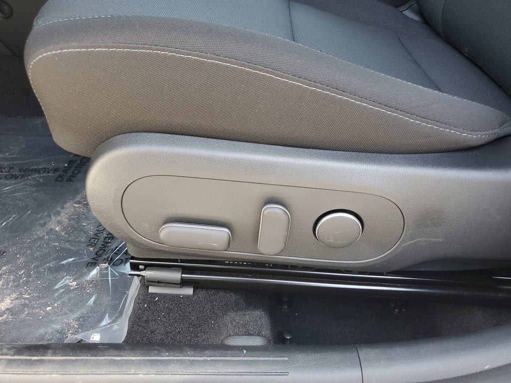 Used 2024 Hyundai Kona SEL FWD image 16