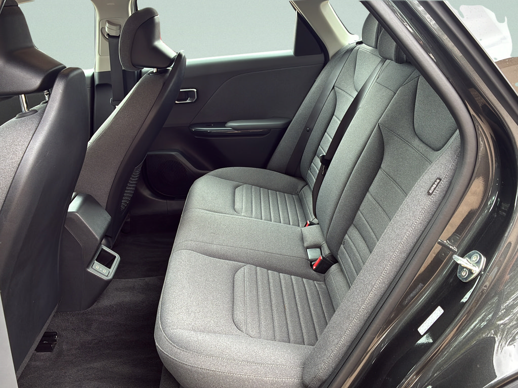 Used 2025 Kia K4 EX FWD image 15