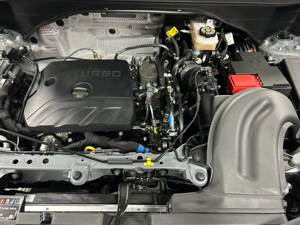 New 2026 Buick Encore GX Avenir w/ Avenir Technology Package FWD image 25