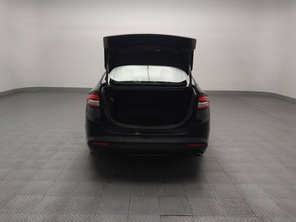 Used 2018 Ford Fusion S image 29