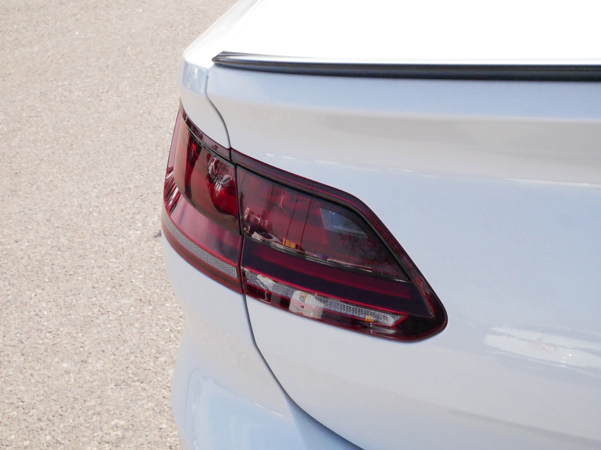 Certified 2023 Volkswagen Arteon SEL Premium image 17