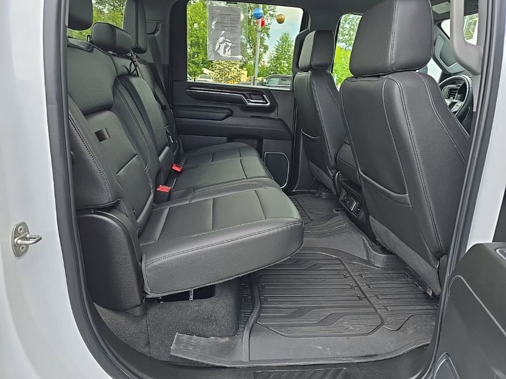 Used 2024 GMC Sierra 3500 SLT w/ X31 Off-Road Package image 28
