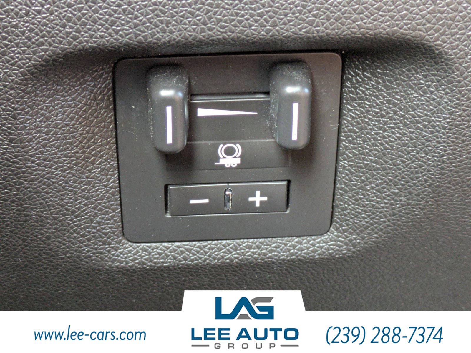 Used 2013 Chevrolet Silverado 2500 LT w/ Custom Sport Truck Package image 19