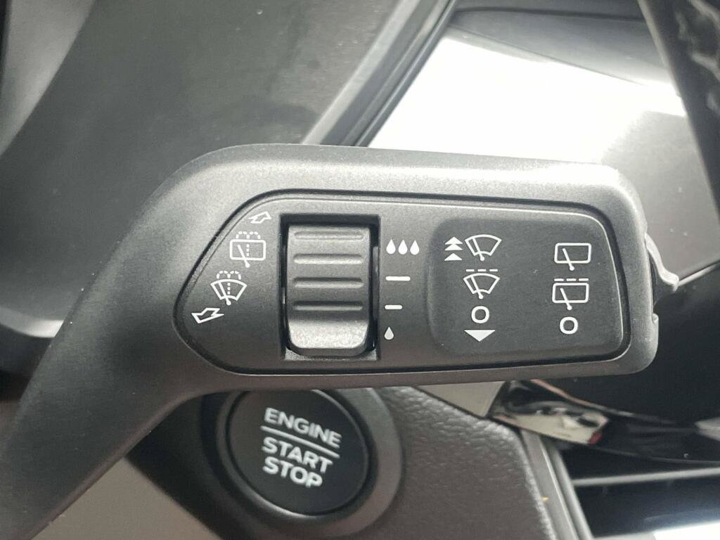 New 2026 Ford Escape Active w/ Cold Weather Package FWD image 33