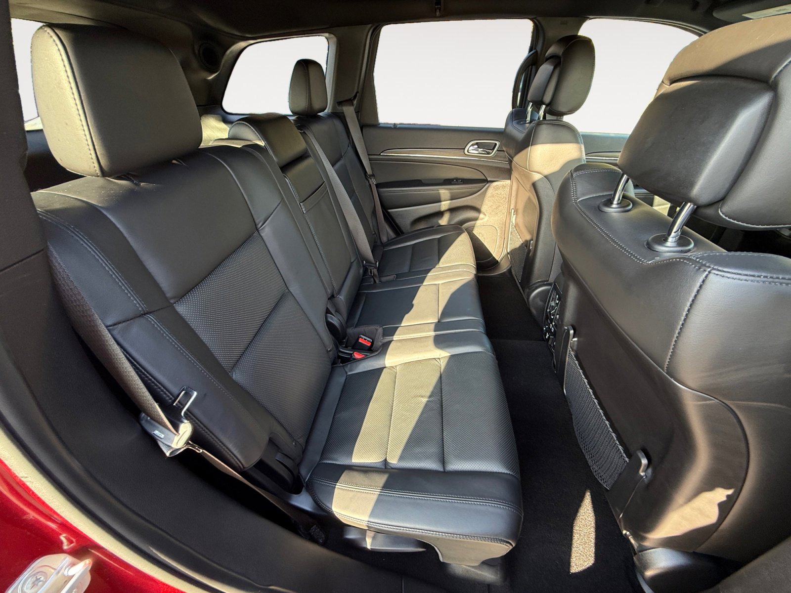 Used 2021 Jeep Grand Cherokee Limited w/ Luxury Group II image 18