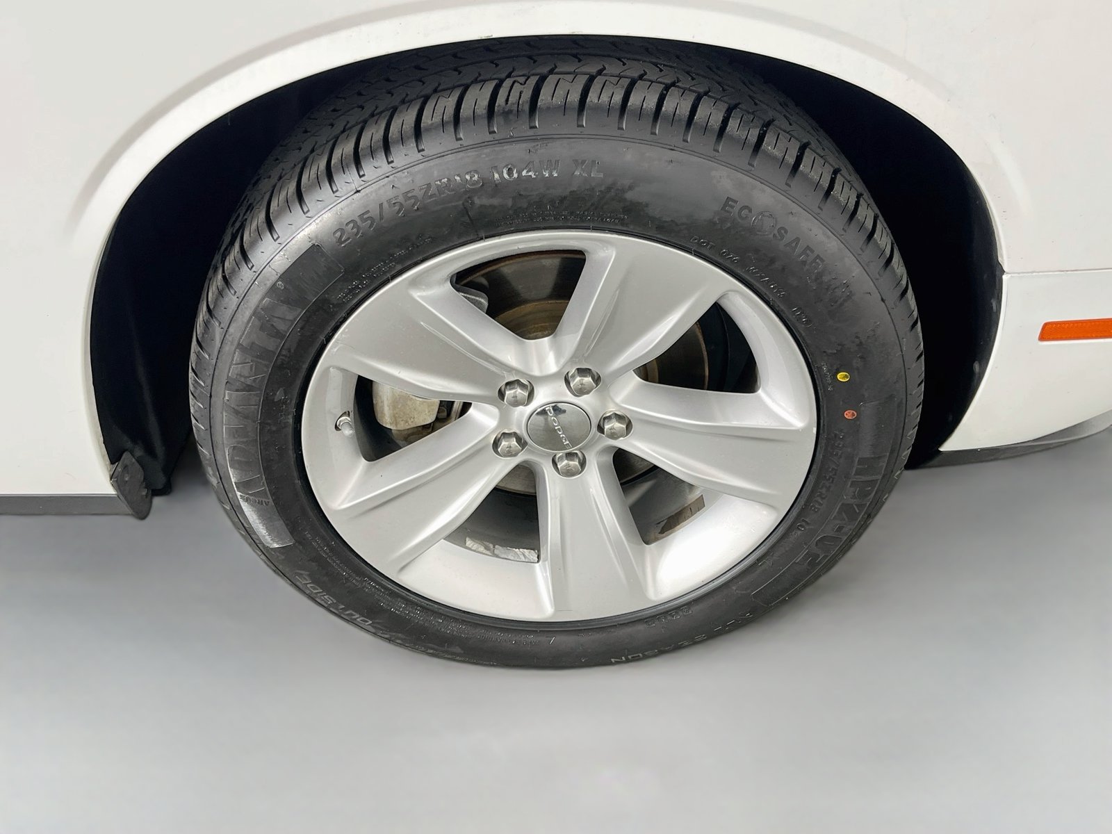 Used 2023 Dodge Challenger SXT RWD image 31