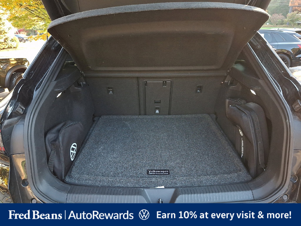 Certified 2023 Volkswagen ID.4 Pro S Plus AWD/4WD image 33