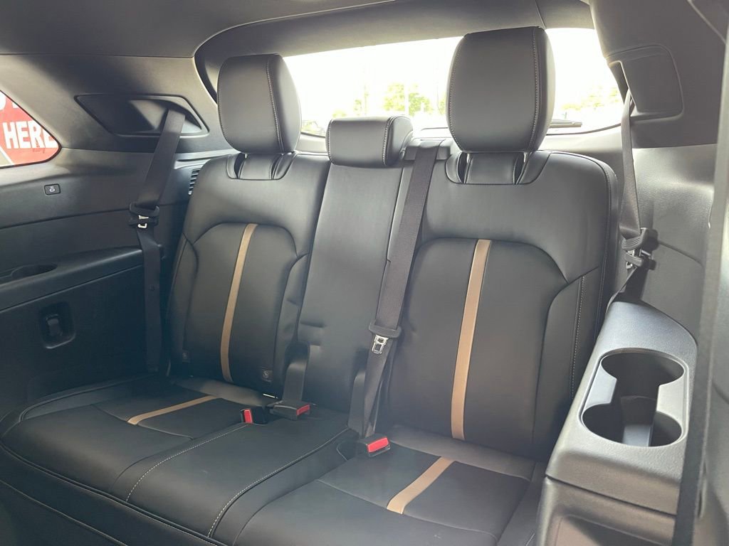 Used 2025 MAZDA CX-90 3.3 Turbo S w/ Premium Package image 21