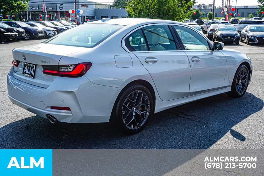 Used 2025 BMW 330i Sedan RWD image 5