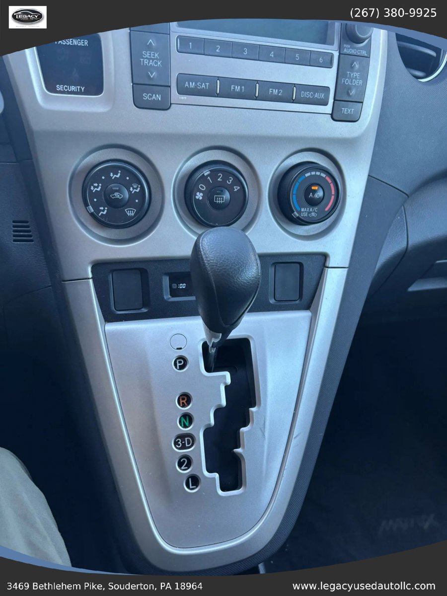 Used 2010 Toyota Matrix image 24