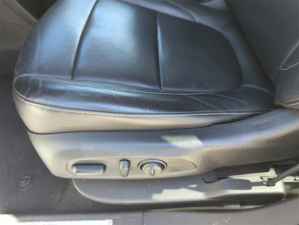 Used 2020 GMC Acadia SLT image 29