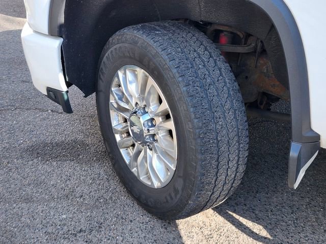 Used 2020 Chevrolet Silverado 2500 High Country w/ Z71 Off-Road Package image 32