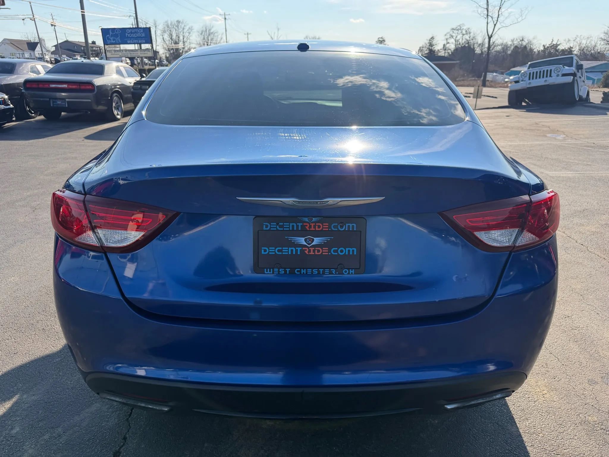 Used 2015 Chrysler 200 S FWD image 4
