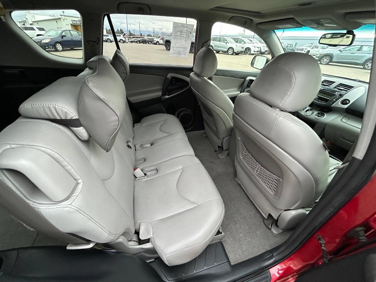 Used 2008 Toyota RAV4 Limited image 11