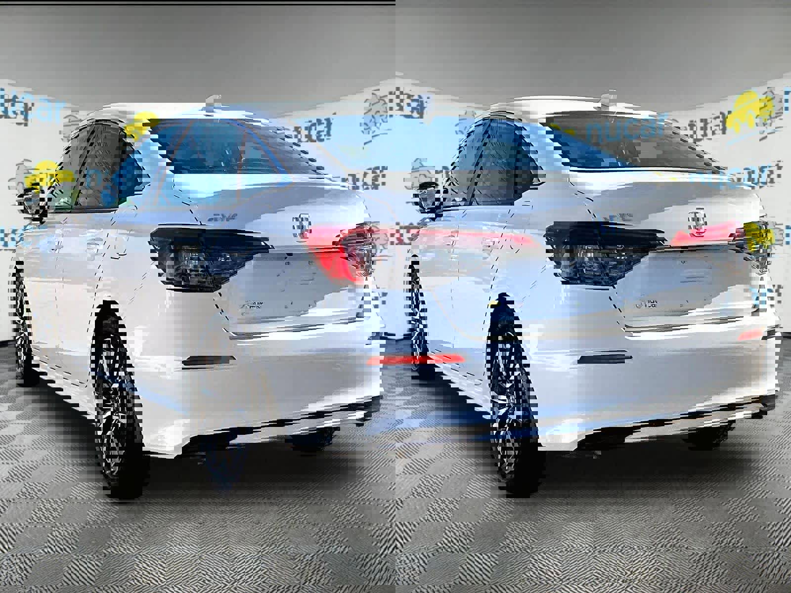 Used 2023 Honda Civic EX image 4