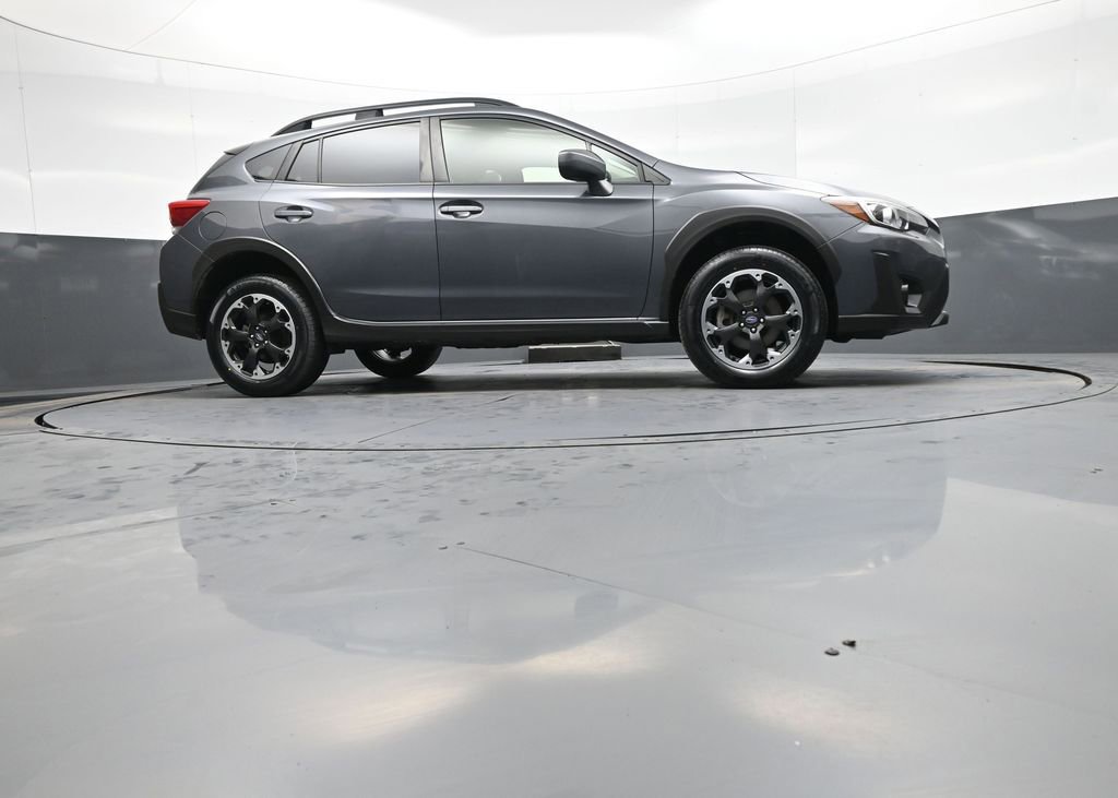 Used 2021 Subaru Crosstrek 2.0i Premium w/ Moonroof Package image 29
