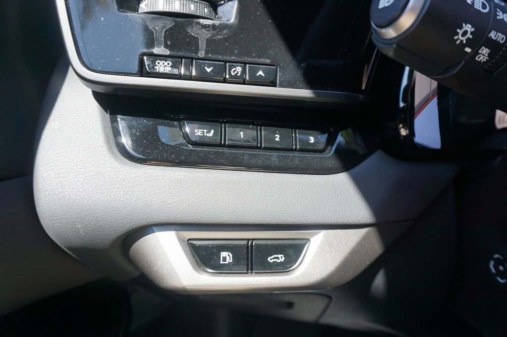 Used 2023 Lexus RX 350 Premium w/ Cold Area Package FWD image 5