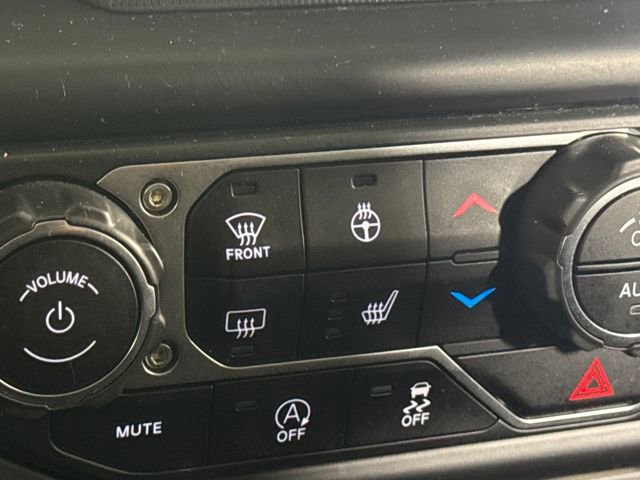 Used 2021 Jeep Gladiator Sport image 36