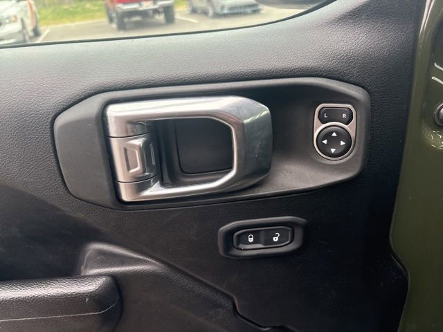 Used 2022 Jeep Wrangler Unlimited Sport image 30