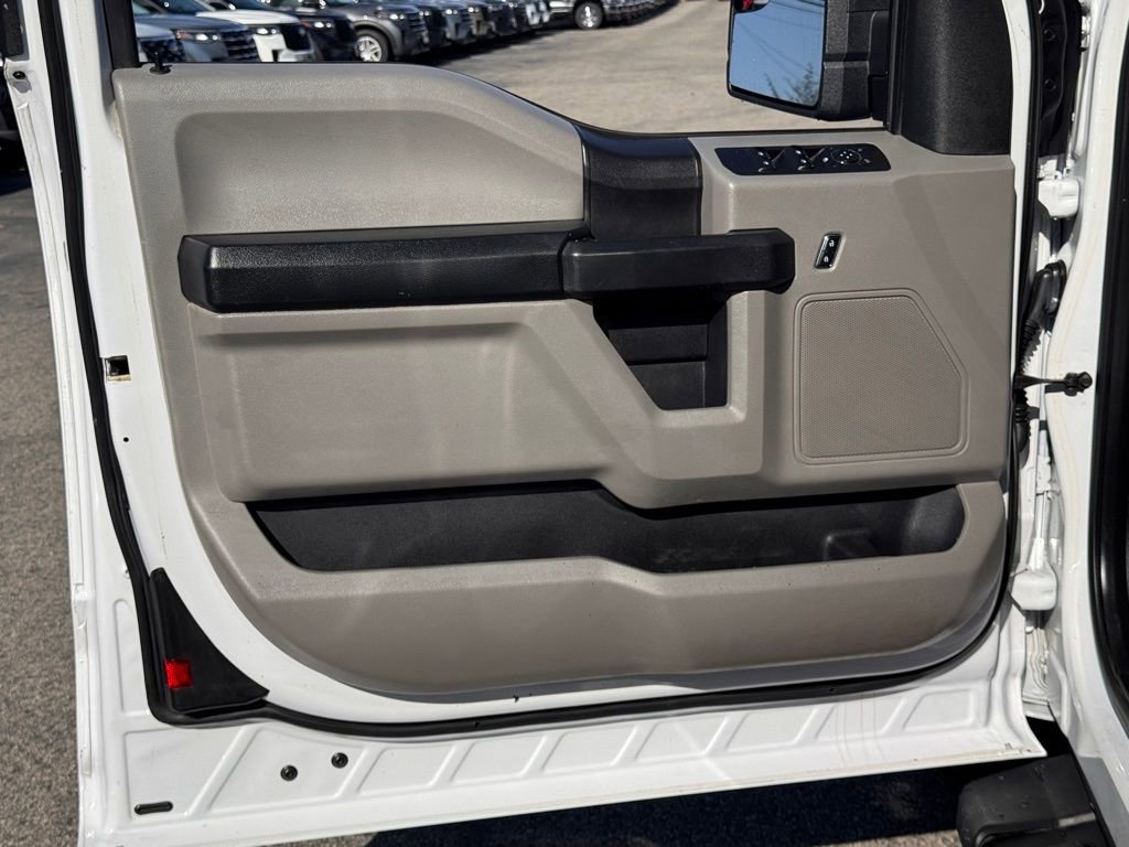 Certified 2017 Ford F150 XL w/ Equipment Group 101A Mid image 15