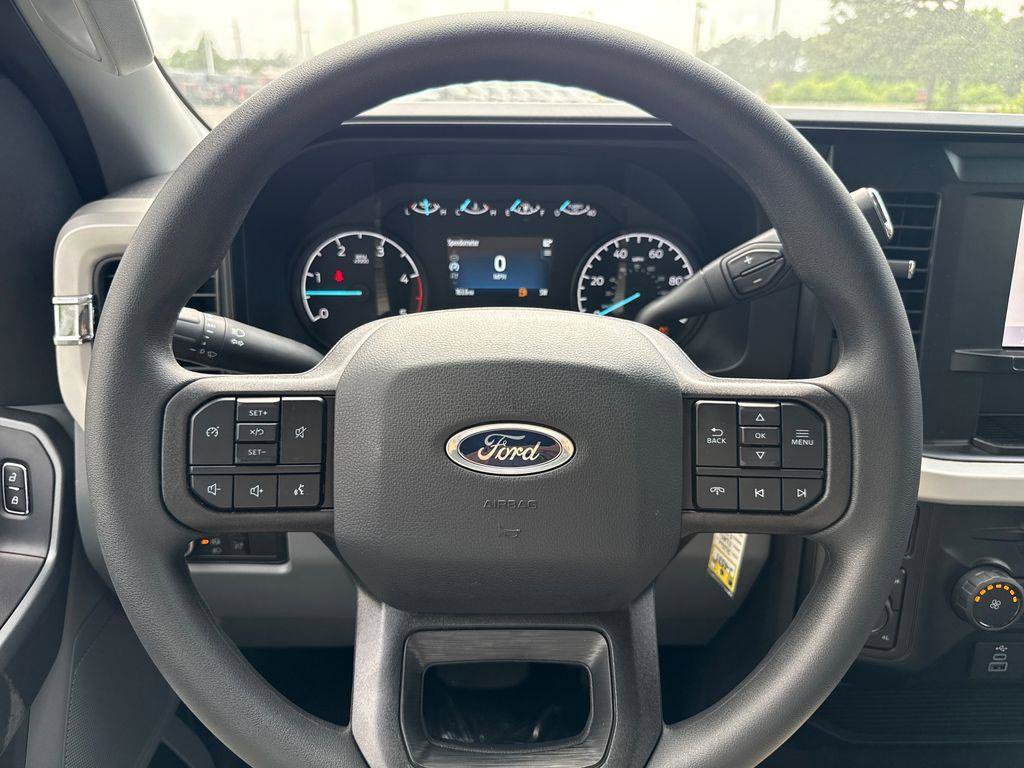 New 2026 Ford F250 XL w/ STX Appearance Package AWD/4WD image 18