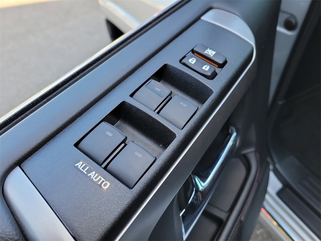 Used 2024 Toyota 4Runner Limited image 22