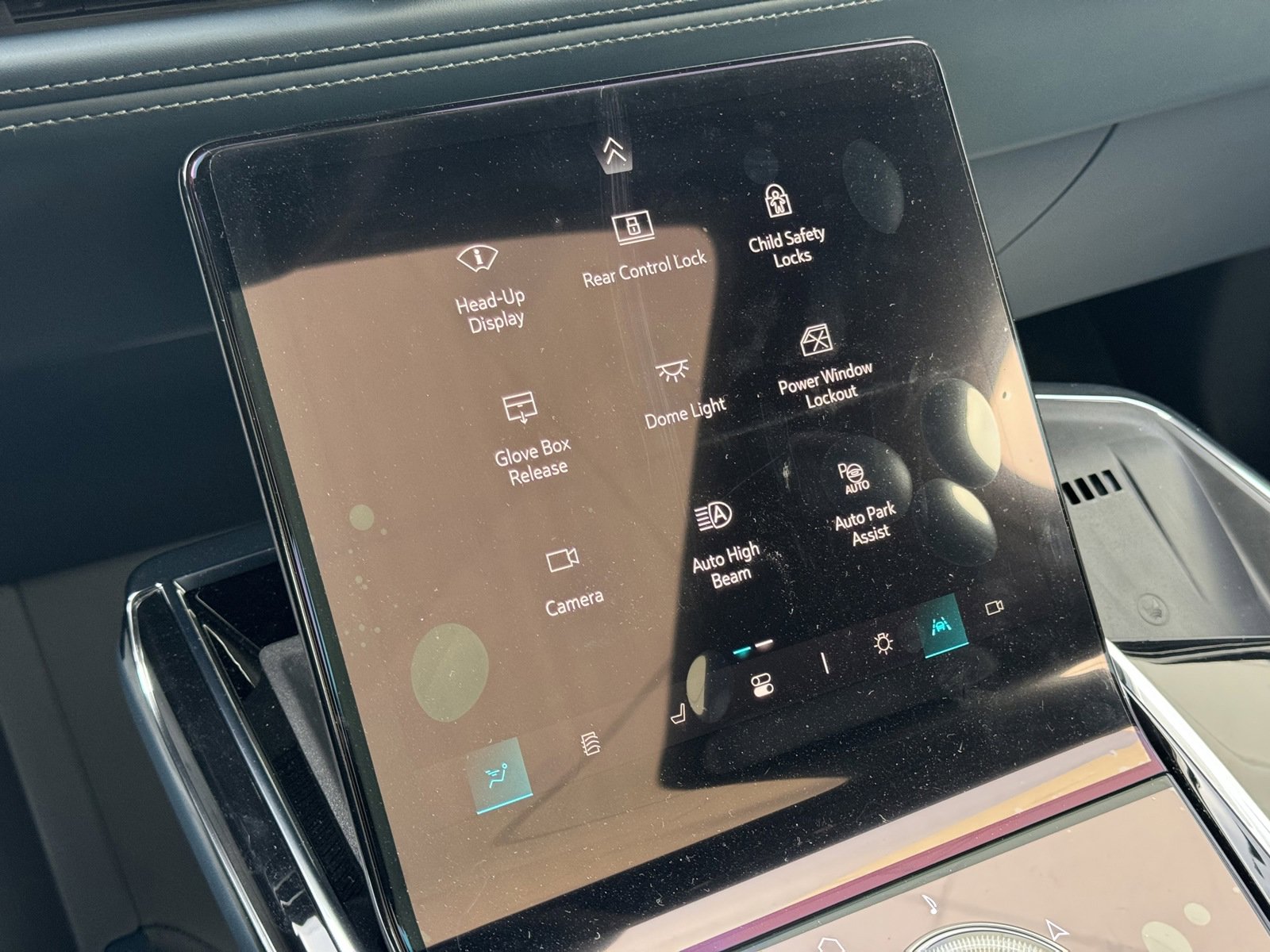 New 2025 Cadillac Escalade IQ Sport 2 image 22