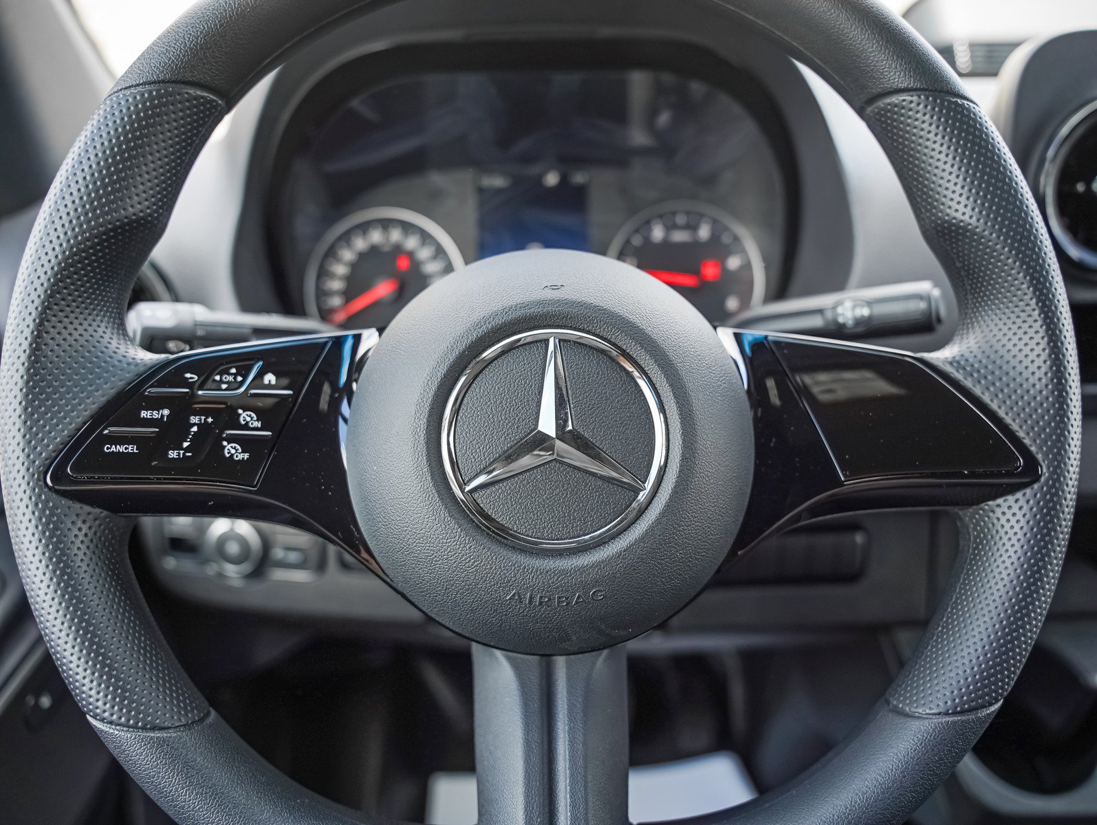 Used 2026 Mercedes-Benz Sprinter 2500 image 15