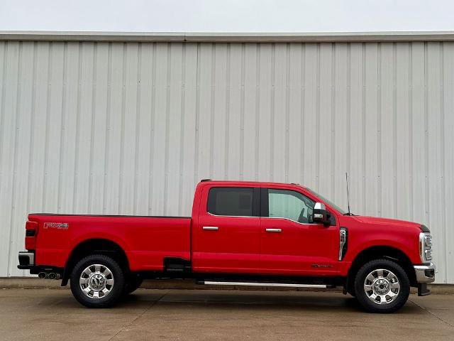 Certified 2024 Ford F350 Lariat w/ Chrome Package image 6