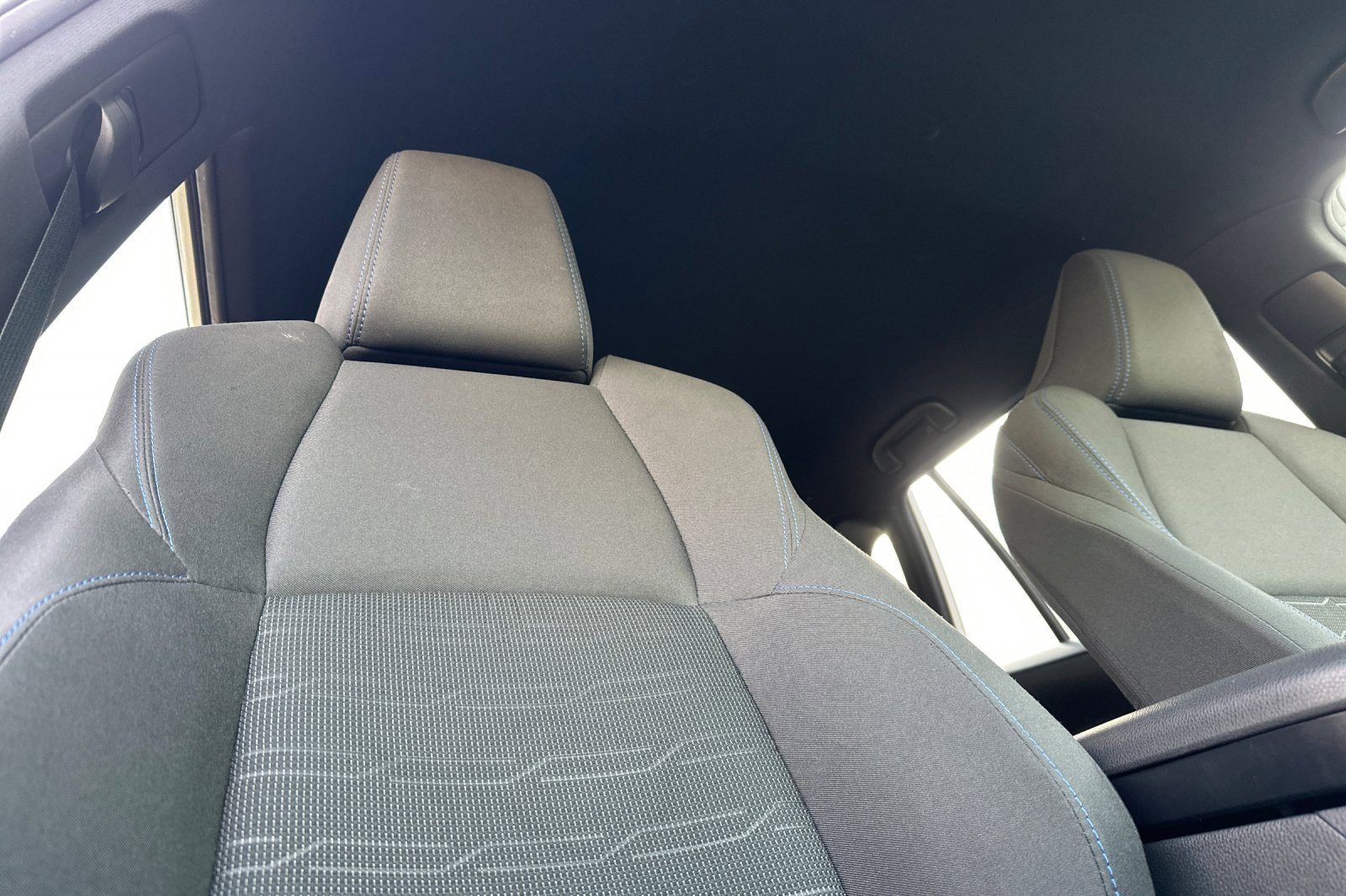 Used 2024 Toyota RAV4 SE image 20