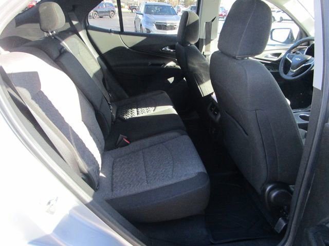 Used 2022 Chevrolet Equinox LT image 24