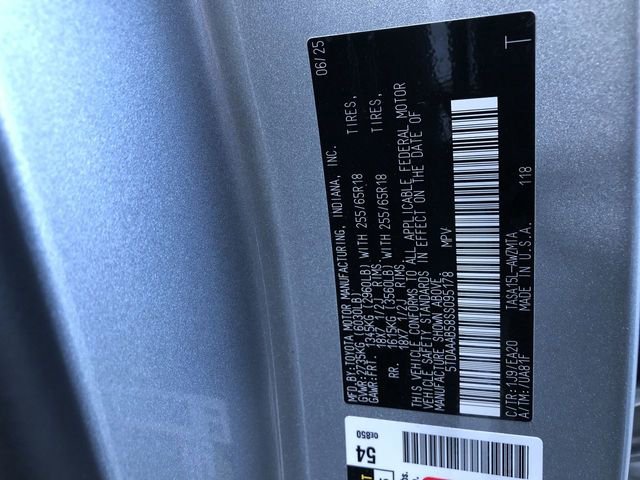 Used 2025 Toyota Grand Highlander AWD image 34