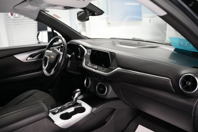 Used 2020 Chevrolet Blazer LT AWD/4WD image 22