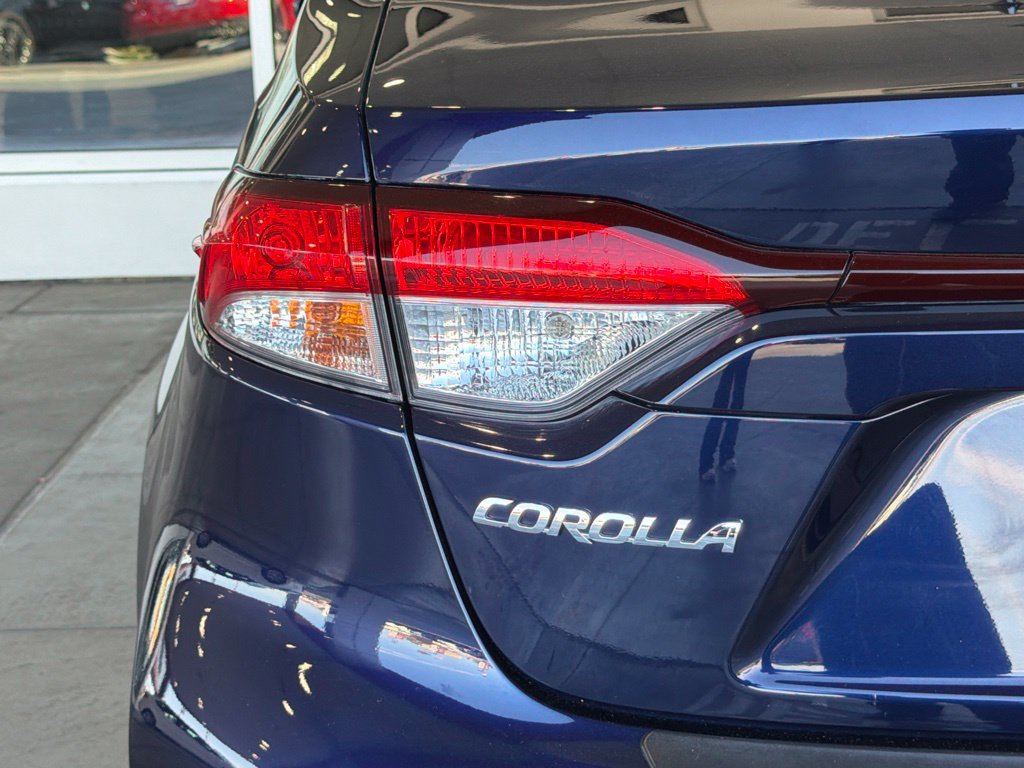 Certified 2021 Toyota Corolla LE FWD image 11