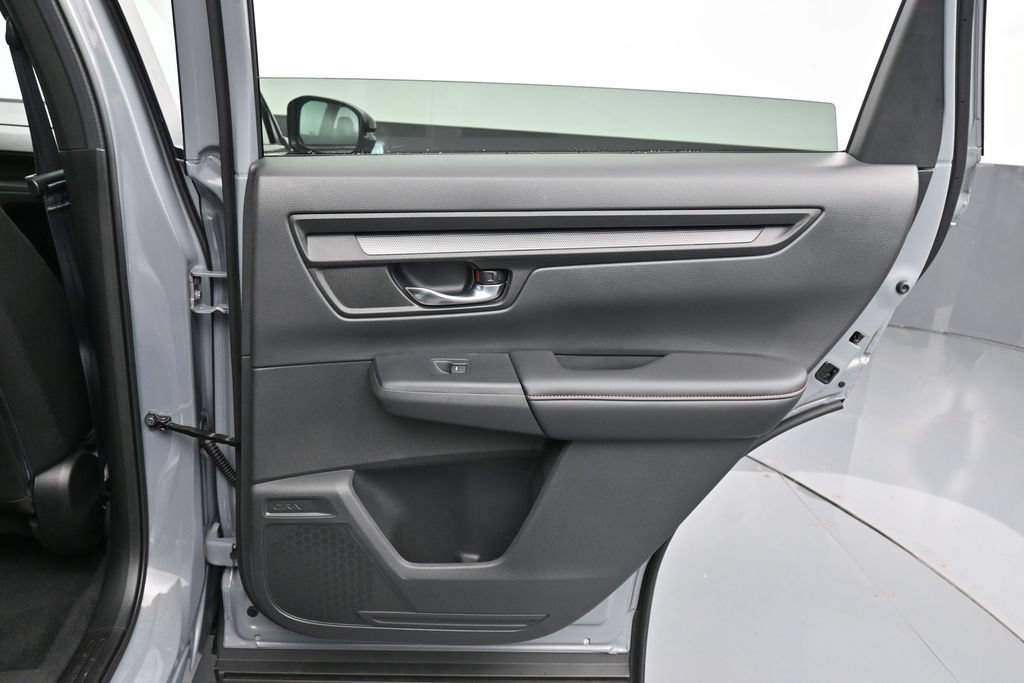 Used 2026 Honda CR-V Sport image 30