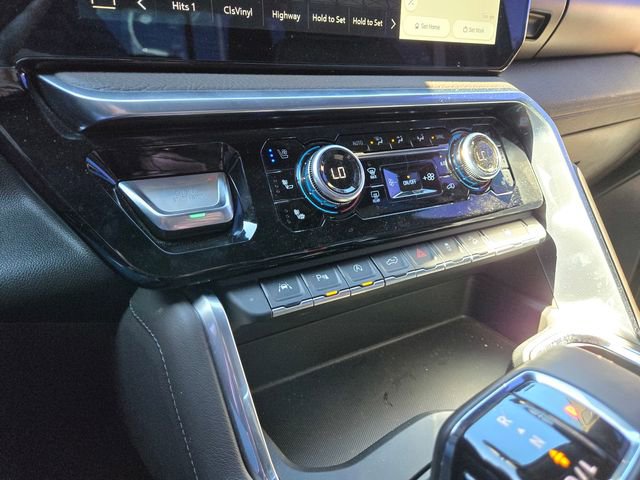 Used 2023 GMC Sierra 1500 Denali w/ Denali Reserve Package image 22