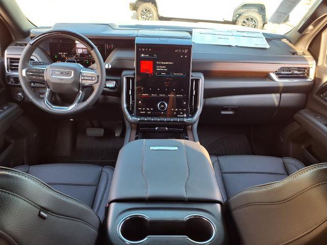 New 2026 GMC Yukon XL Denali w/ Denali Reserve Package RWD image 4