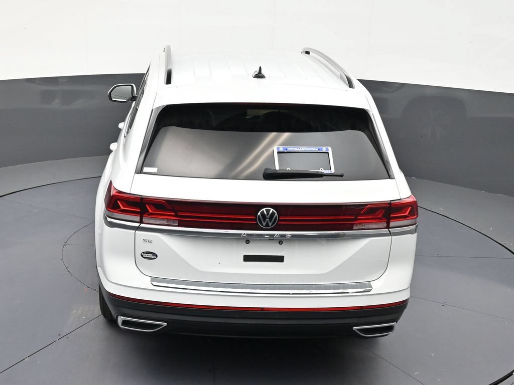 Used 2025 Volkswagen Atlas SE FWD image 15