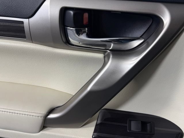 Used 2020 Lexus GX 460 Premium w/ Premium Package AWD/4WD image 25