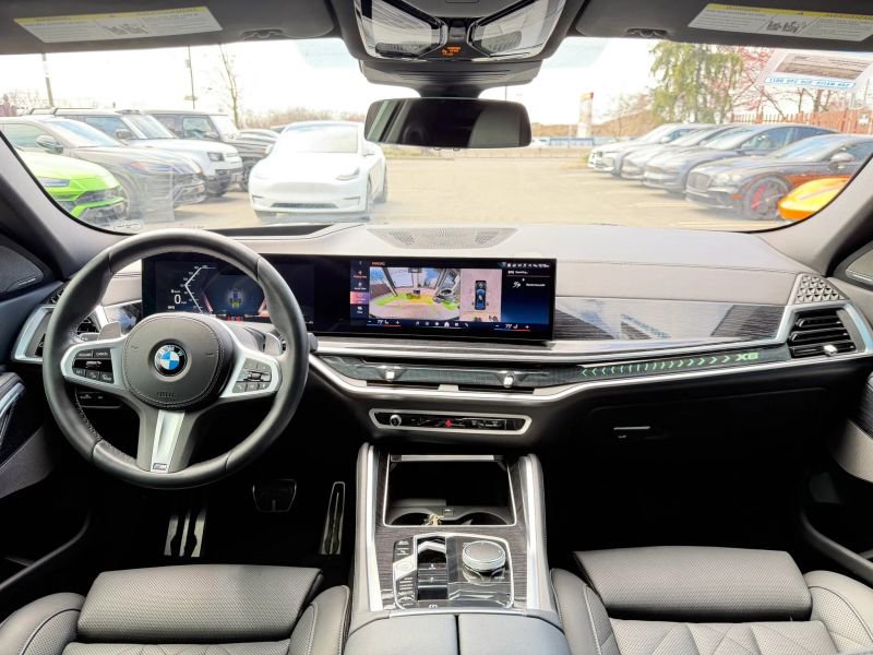 Used 2024 BMW X6 xDrive40i w/ Premium Package image 18