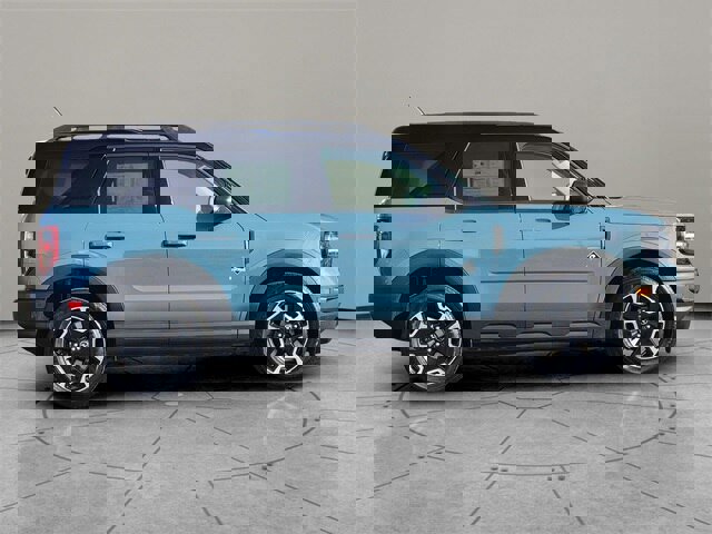 Certified 2022 Ford Bronco Sport Outer Banks w/ Tech Package image 13