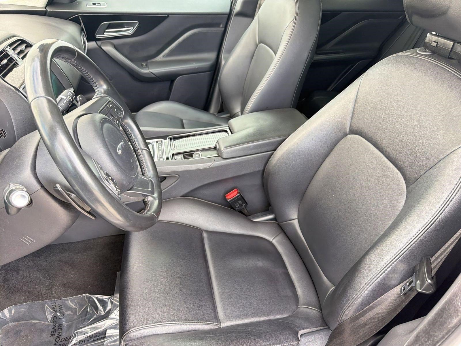 Used 2019 Jaguar F-PACE Premium AWD/4WD image 5