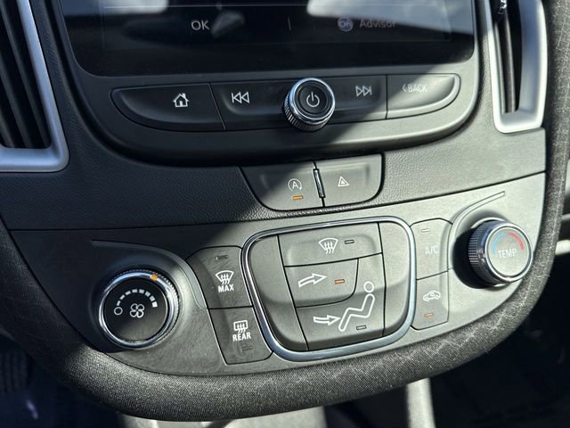 Used 2023 Chevrolet Malibu LS image 19